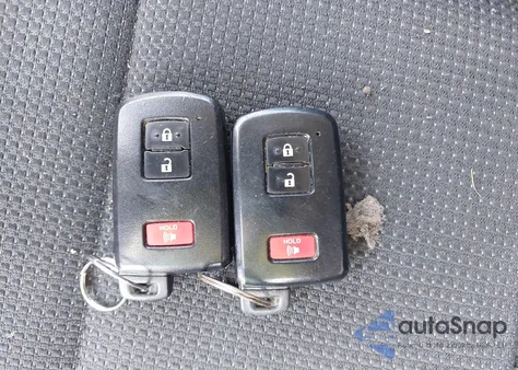 2018 Toyota Rav4 Xle из США, поврежденный, VIN 2T3RFREV8JW797979